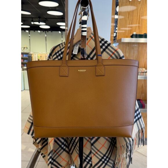 Burberry Other - ❌sold-Burberry Brown Pebbled Leather Tote Bag House Check New